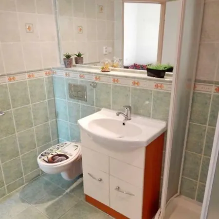 Spacious In Stiavnica Mountains Vila